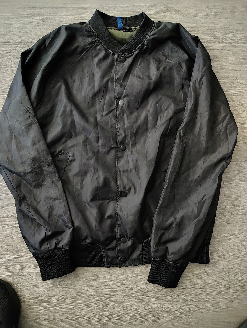 H&M Divided Black Bomber Jacket Size L
